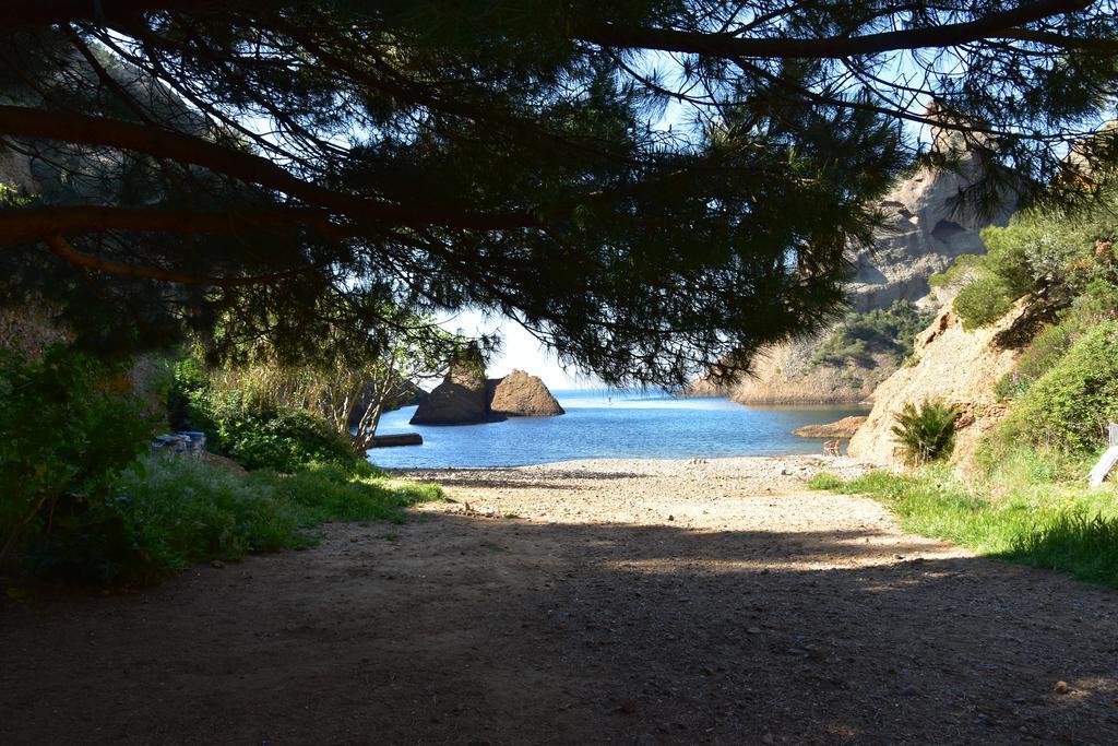 Studio Le Peneque Des Anges La Ciotat Exterior foto